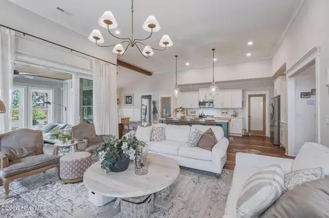 Living - 699 Crown Pointe Dr, Hampstead, NC 28443 photo 3 of 3