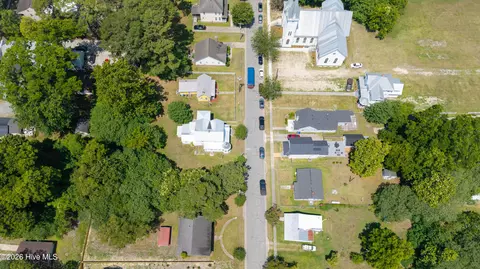 120 E Gale St, Edenton, NC 27932 photo 6