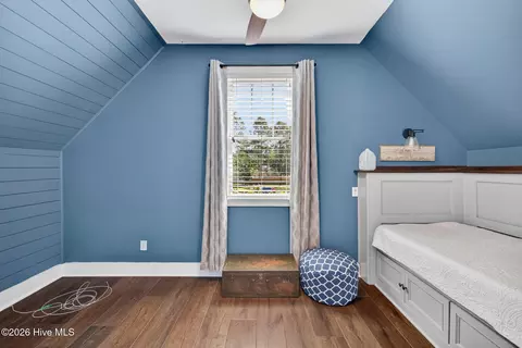Bedroom - 54 Stonegate Cir, Hampstead, NC 28443 photo 1 of 5