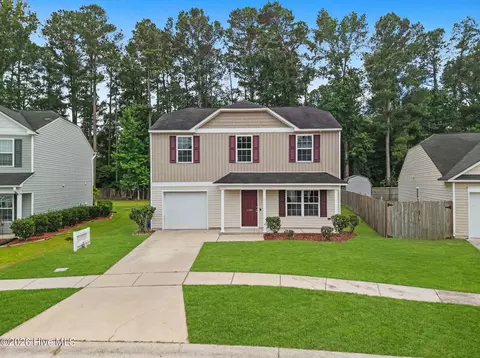 1105 Jordan Lake Ct, Leland, NC 28451