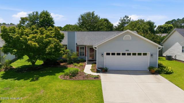 209 Monterey Cir, New Bern, NC 28562