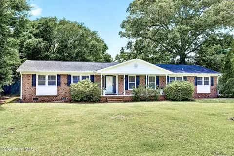 102 La Salle St, Wilmington, NC 28411