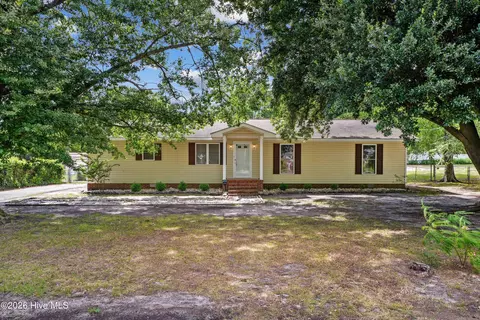 105 Tilghman Dr, Goldsboro, NC 27534