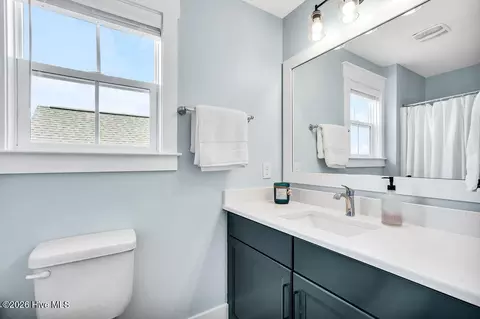 Bath - 126 Jackline Dr, Hampstead, NC 28443 photo 7 of 8