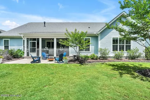 Exterior - 126 Jackline Dr, Hampstead, NC 28443 photo 6 of 9