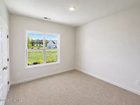Bedroom - 84 Yardley Dr, Smithfield, NC 27577 photo 4 of 4