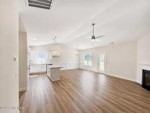 Living - 84 Yardley Dr, Smithfield, NC 27577 photo 2 of 3