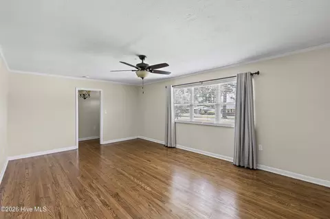 Living - 410 Johns Rd, Thomson, GA 30824 photo 1 of 5