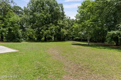 Exterior - 410 Johns Rd, Thomson, GA 30824 photo 6 of 6