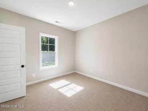 Bedroom - 261 Yardley Dr, Smithfield, NC 27577 photo 1 of 6