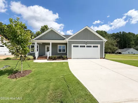 12 Clio Ct, Selma, NC 27576