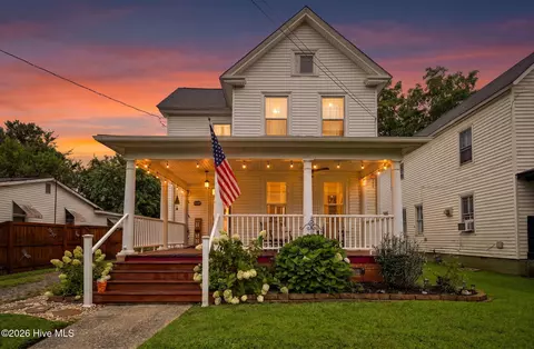 409 Cedar St, Elizabeth City, NC 27909