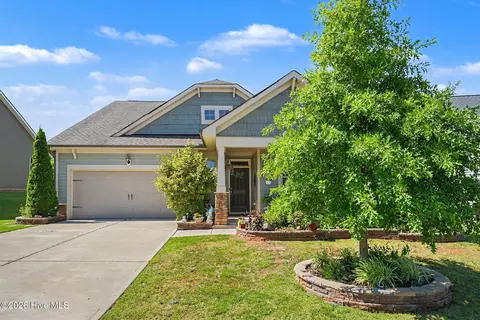 123 Carbone Ln, Clayton, NC 27527