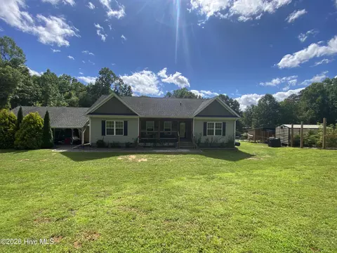 167 Parker Adams Dr, Hayesville, NC 28904