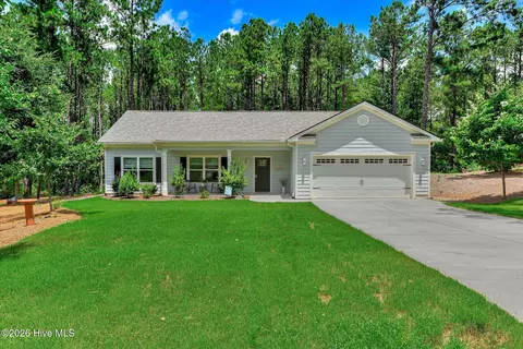 208 Links Pl, Mccormick, SC 29835