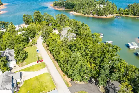 280 Lee Dr, Modoc, SC 29838