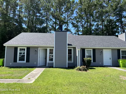 152 Twin Wood Dr, Havelock, NC 28532
