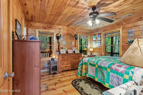 Bedroom - 310 Ringtail Run, Murphy, NC 28906 photo 1 of 4