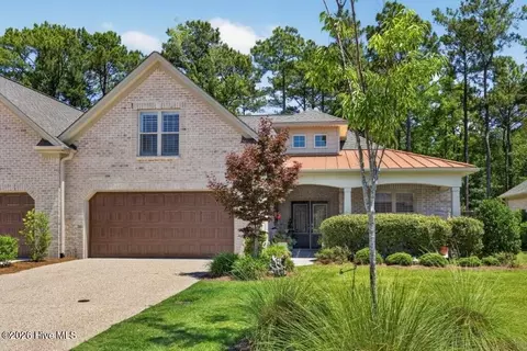 709 Jenoa Dr, Castle Hayne, NC 28429