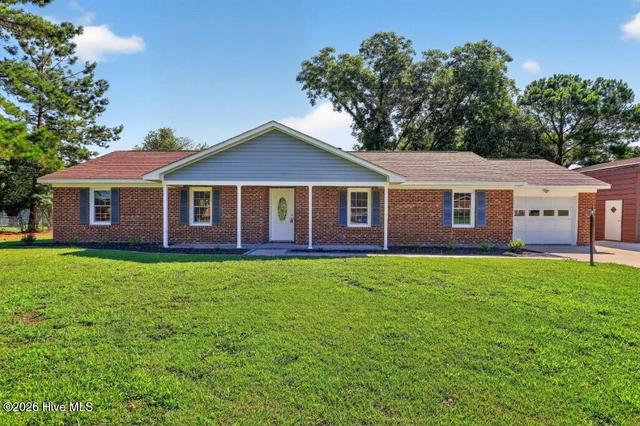 20 Chattawka Dr, Havelock, NC 28532