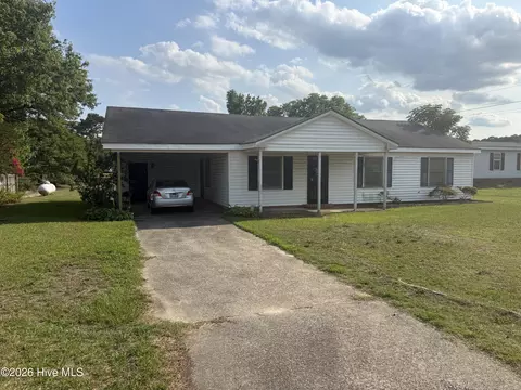 5241 Pridgen Rd, Elm City, NC 27822