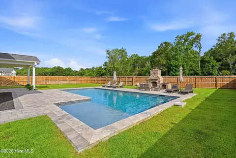 Exterior - 55 N Dyer Dr, Hampstead, NC 28443 photo 7 of 8
