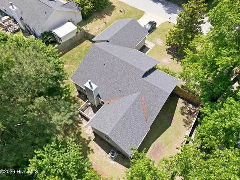 View/Area - 409 Spring Dr, Jacksonville, NC 28540 photo 4 of 11