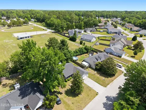 View/Area - 409 Spring Dr, Jacksonville, NC 28540 photo 6 of 11