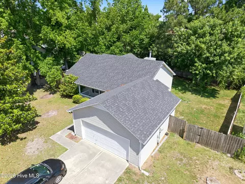 View/Area - 409 Spring Dr, Jacksonville, NC 28540 photo 1 of 11