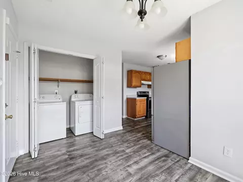 Other - 409 Spring Dr, Jacksonville, NC 28540 photo 4 of 7