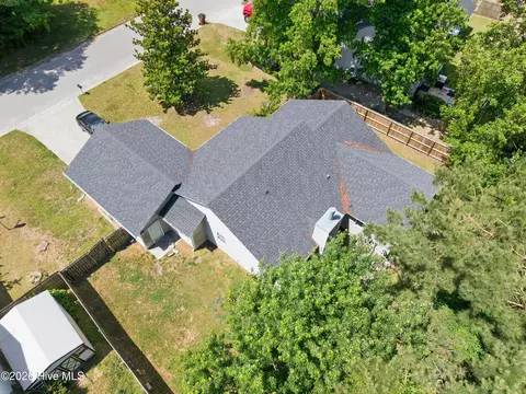 View/Area - 409 Spring Dr, Jacksonville, NC 28540 photo 2 of 11