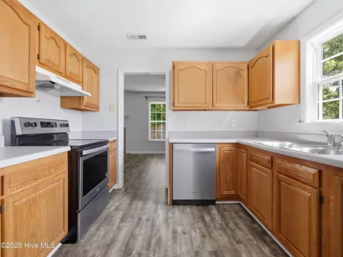 Kitchen - 409 Spring Dr, Jacksonville, NC 28540 photo 5 of 5