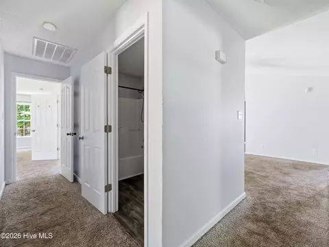Entry Way - 409 Spring Dr, Jacksonville, NC 28540 photo 2 of 2