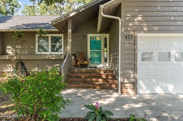 451 N Crestwood Dr, Wilmington, NC 28405