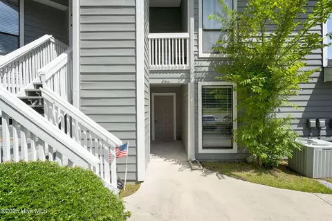 732 Azalea Dr #413, Hampstead, NC 28443 photo 2