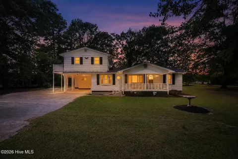9175 Main St, Vanceboro, NC 28586