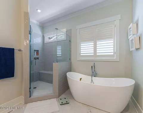 Bath - 24 Ballybunion Ln, Pinehurst, NC 28374 photo 2 of 6