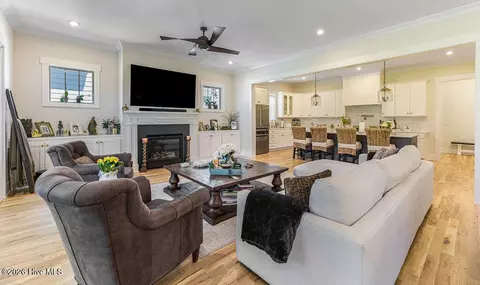 Living - 24 Ballybunion Ln, Pinehurst, NC 28374 photo 2 of 2