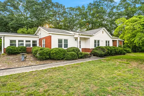 163 E 165 E Main St E, Ellerbe, NC 28338