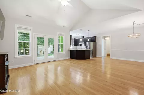 Living - 317 Doral Dr, Hampstead, NC 28443 photo 3 of 4