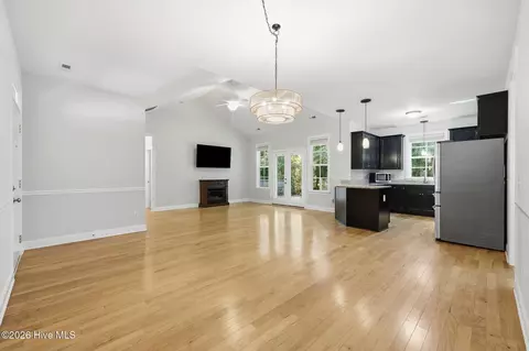 Living - 317 Doral Dr, Hampstead, NC 28443 photo 4 of 4