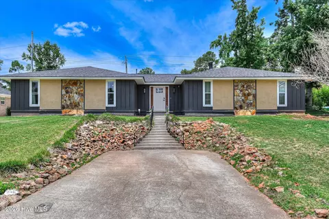 131 Dresden Dr, Martinez, GA 30907
