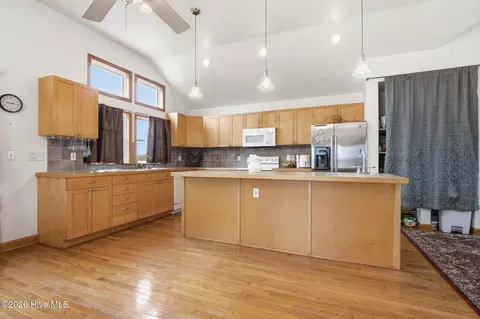 Kitchen - 504 Suffolk St, Kill Devil Hills, NC 27948 photo 5 of 5