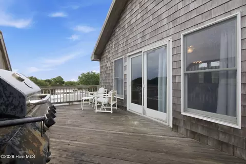 Exterior - 504 Suffolk St, Kill Devil Hills, NC 27948 photo 3 of 12