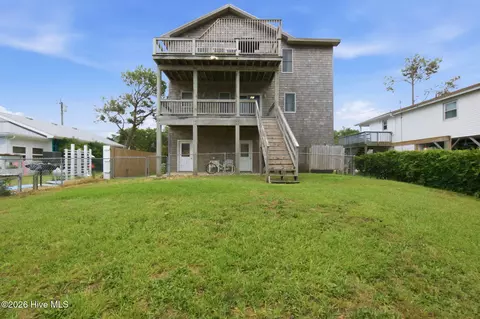 Exterior - 504 Suffolk St, Kill Devil Hills, NC 27948 photo 8 of 12