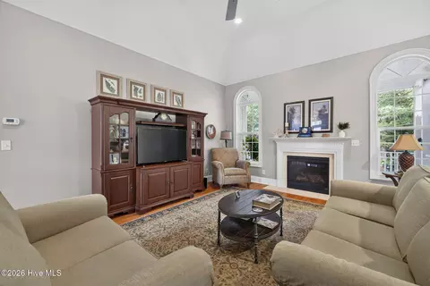 Living - 109 Currant Ln, Hampstead, NC 28443 photo 2 of 3