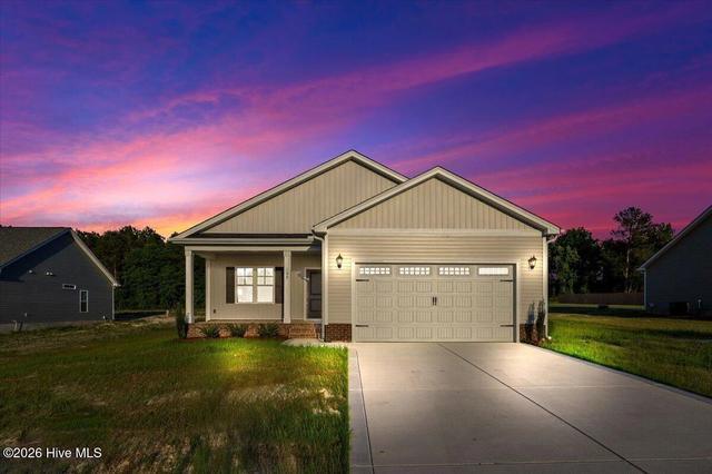 106 Sagewood Dr, Dudley, NC 28333