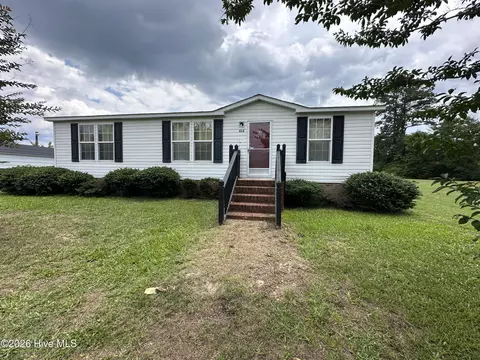 113 Carlyle Askew Dr, Ahoskie, NC 27910