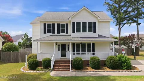 547 Tabard Rd, Winterville, NC 28590