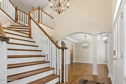 Entry Way - 101 Will Ct, Harbinger, NC 27941 photo 1 of 3